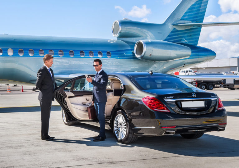 Experience top-tier travel with 360 Luxury Transportation's private car service to Signature Aviation SAN. Enjoy luxury, privacy, and punctuality on every journey."